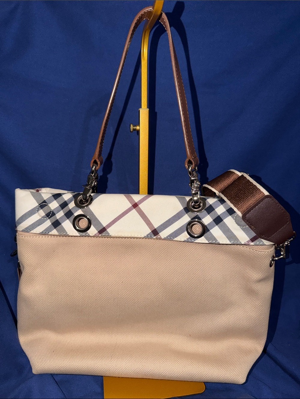 Burberry Blue Label - Beige Plaid-Trim Women’s Tote Bag - Brown Accent - Picture 3 of 8